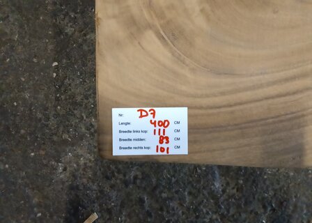 D7