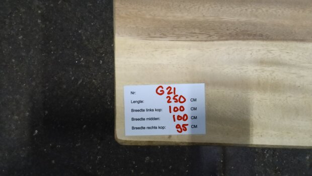 G21