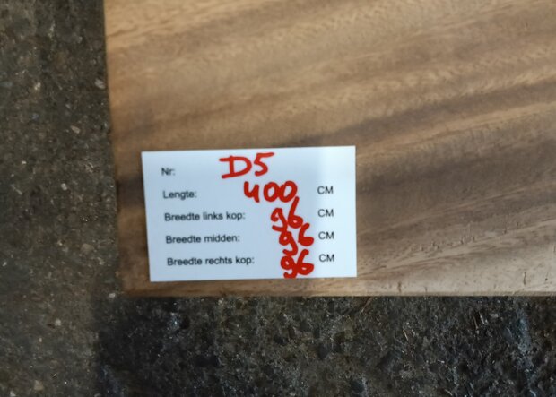 D5